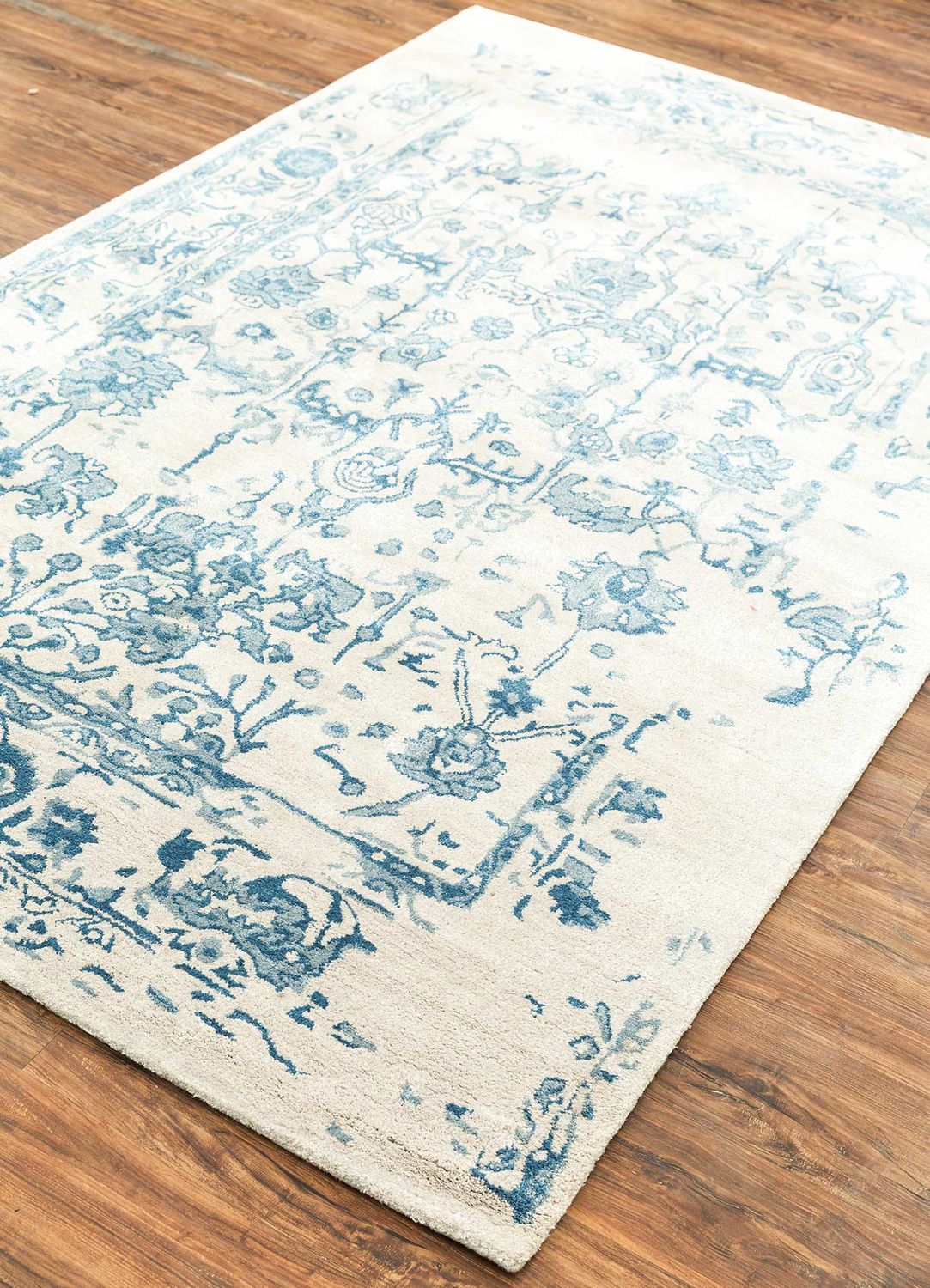 DP02-RUG1081991-240x150