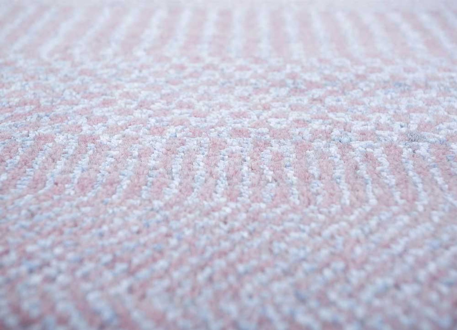 DP02-RUG1138266-270x180