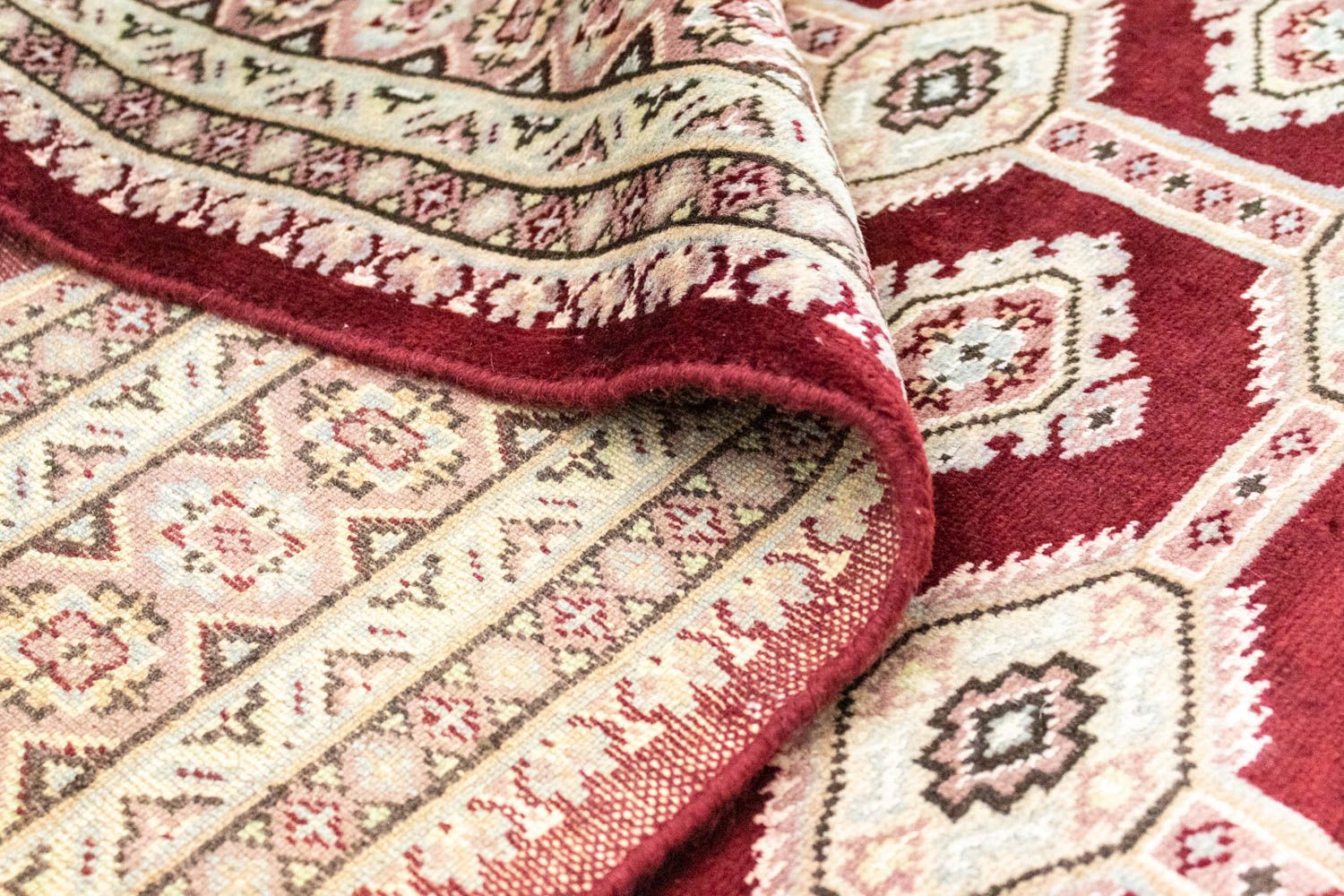 Pakistan Teppich 185 x 133 cm Teppichbrücke