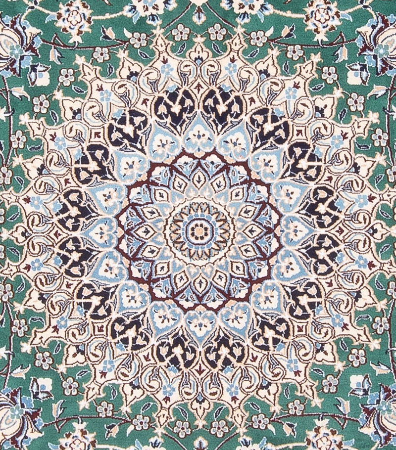 Perserteppich - Nain - 264 x 248 cm - grün
